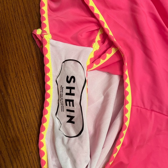 NWOT SHEIN Swimsuit Size 2XL - Picture 4 of 4